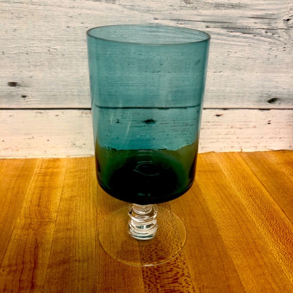 Small Teal Glassware - Picture 2 of 2